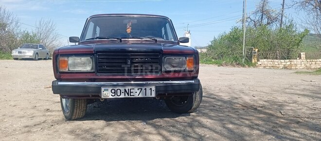LADA (VAZ) 2107-2