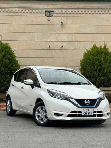 Nissan Note-5