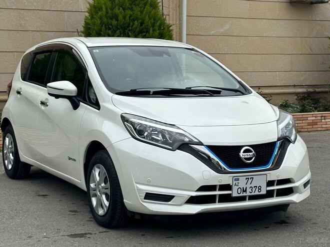 Nissan Note-4