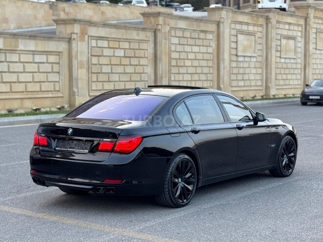 BMW 750-4