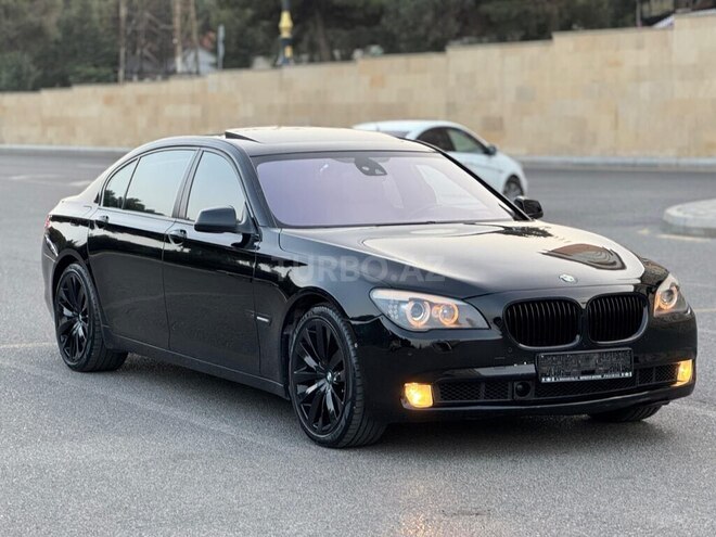 BMW 750-2