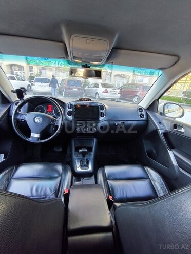 Volkswagen Tiguan-6