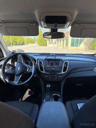 Chevrolet Equinox-5
