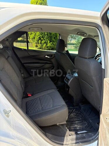Chevrolet Equinox-4