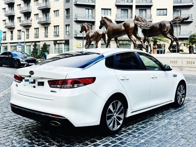 Kia K5-7