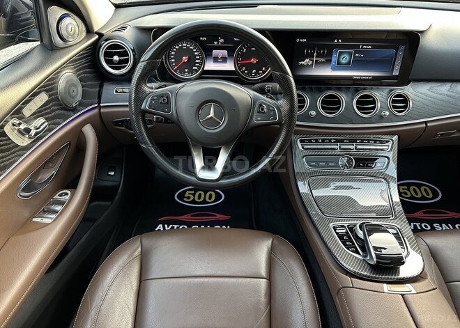 Mercedes E 220 d-9