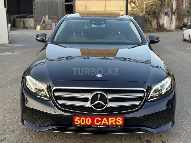 Mercedes E 220 d-2