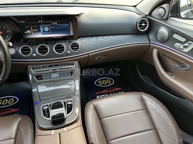 Mercedes E 220 d-10