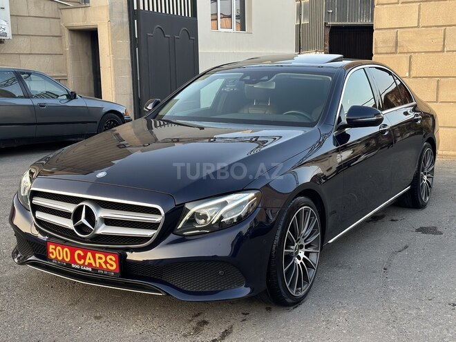 Mercedes E 220 d-1