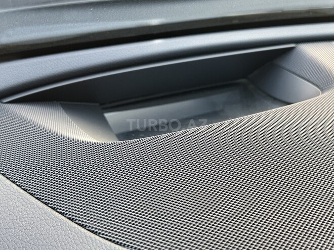 Mercedes E 220 d-15
