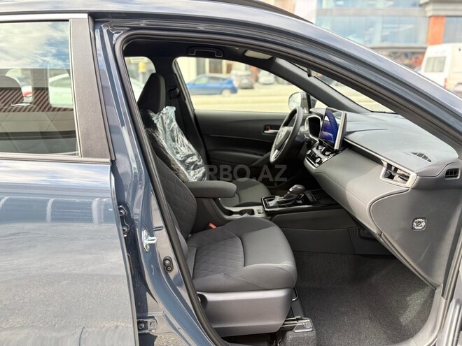 Toyota Corolla Cross-8