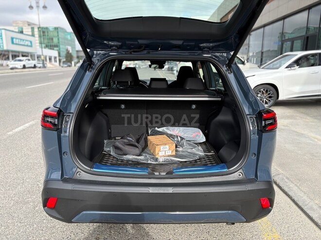 Toyota Corolla Cross-11