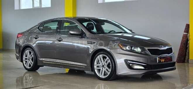 Kia Optima-2