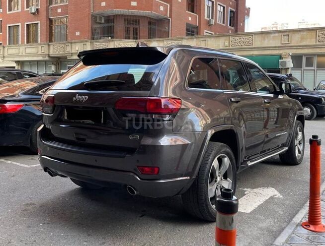 Jeep Grand Cherokee-3