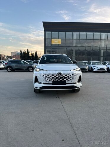 Changan CS 55 Plus 2025, 0 km - 1.5 л - Bakı
