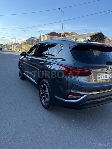 Hyundai Santa Fe-8