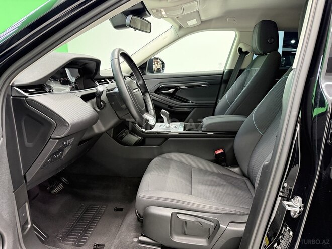 Land Rover RR Evoque-7