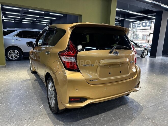 Nissan Note-6