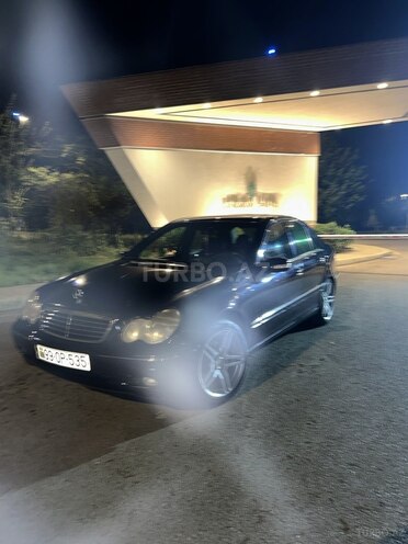 Mercedes C 240-11