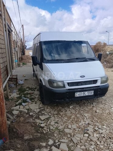 Ford Transit-1