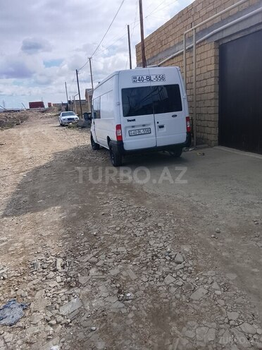 Ford Transit-2