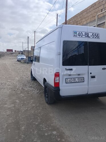 Ford Transit-7