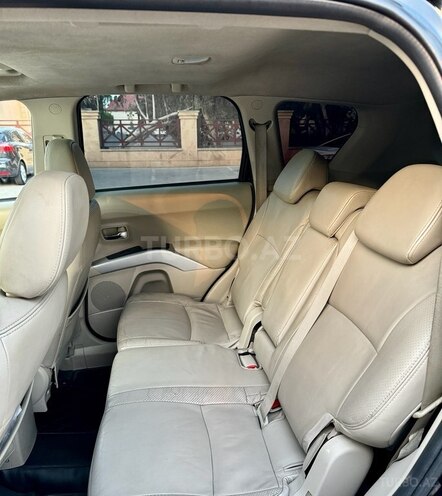 Mitsubishi Outlander 2008, 270,000 km - 3.0 l - Bakı