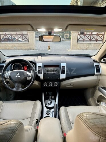 Mitsubishi Outlander 2008, 270,000 km - 3.0 l - Bakı