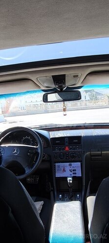 Mercedes C 230-6