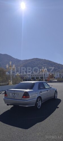 Mercedes C 230-4