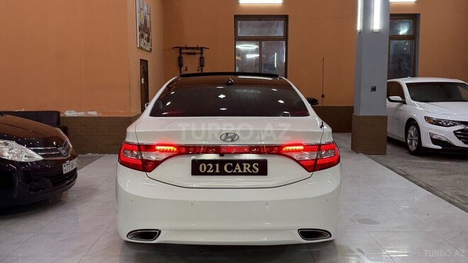 Hyundai Grandeur-3