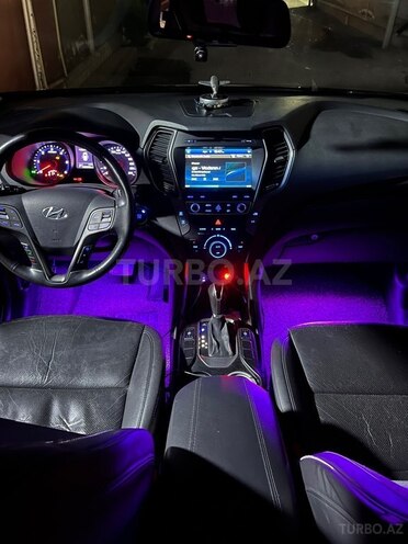 Hyundai Santa Fe-9