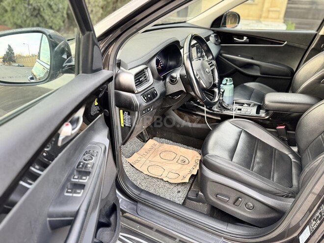Kia Sorento-10