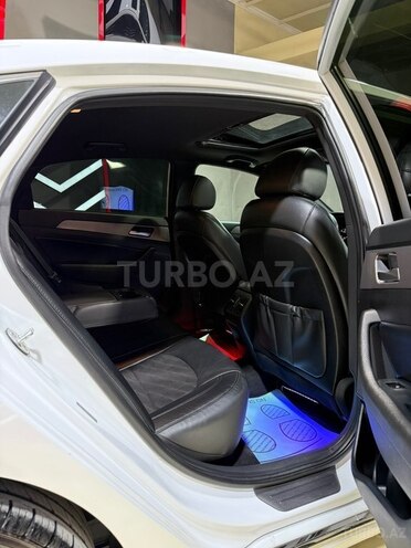 Hyundai Sonata-18