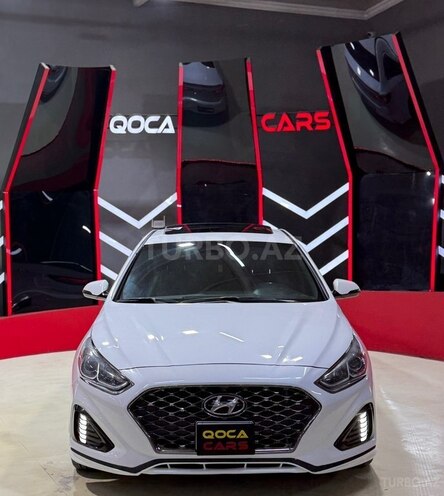 Hyundai Sonata-4