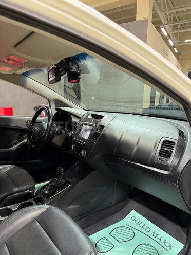 Kia K3-15