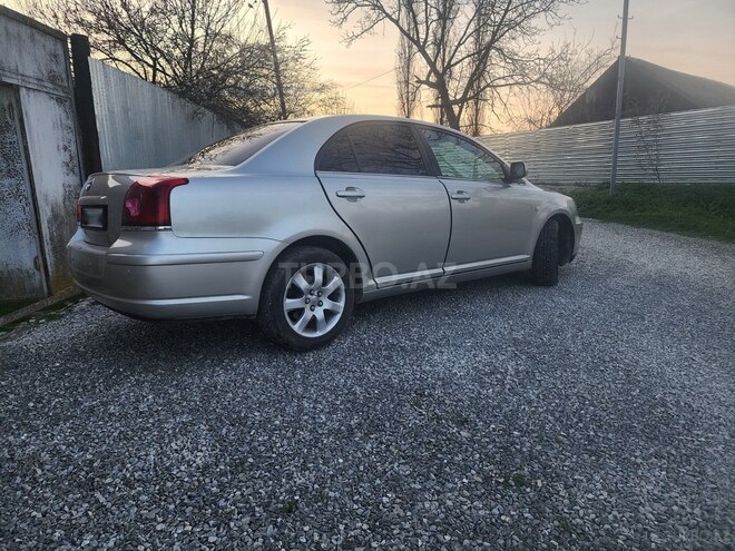 Toyota Avensis-5