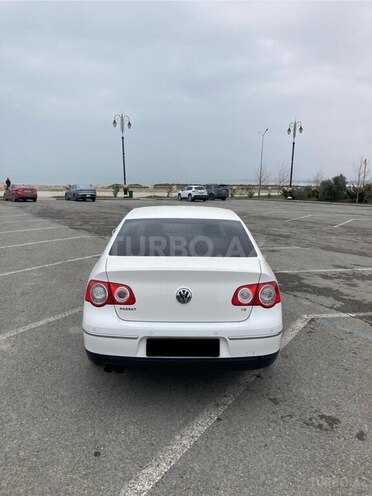 Volkswagen Passat-6