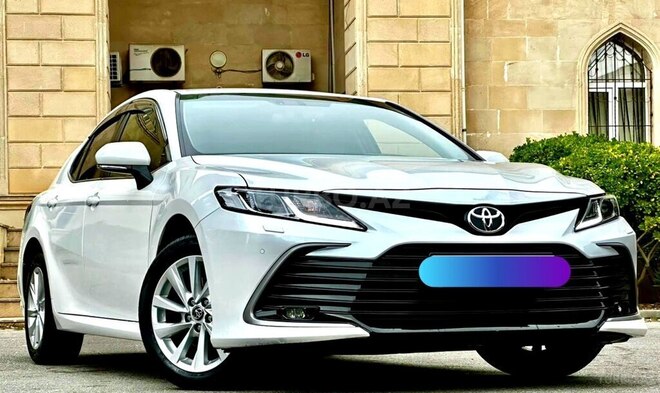 Toyota Camry-1