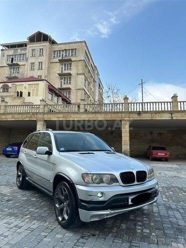 BMW X5-8