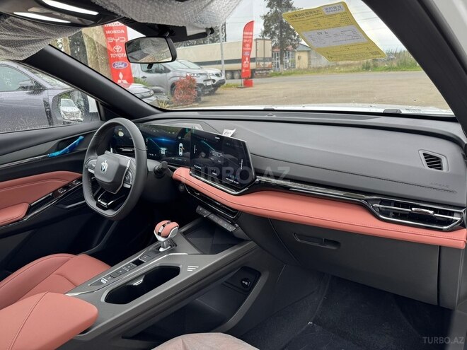 Changan  2026, 0 km - 1.5 л - Lənkəran