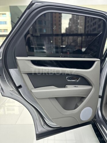 Bentley Bentayga 2022, 20,000 km - 4.0 l - Bakı