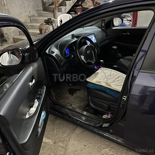 Hyundai i30-6