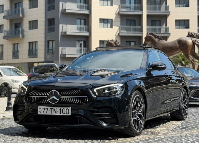 Mercedes E 300-3