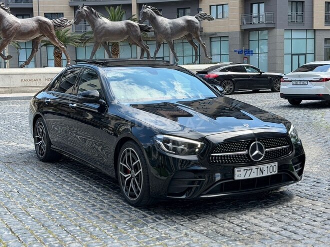 Mercedes E 300-2