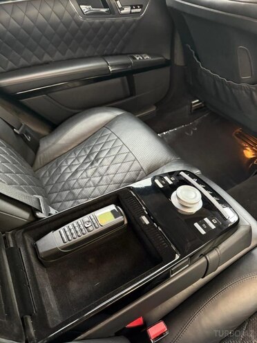 Mercedes S 65 AMG-11