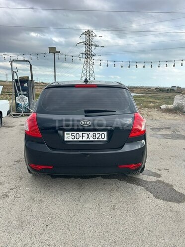Kia Ceed-4