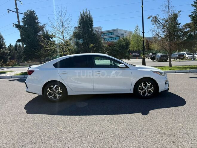 Kia Forte-2