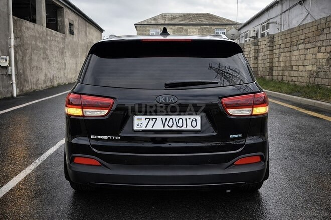 Kia Sorento-3