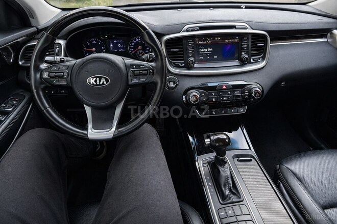 Kia Sorento-7